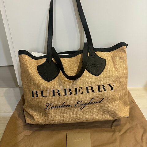 BURBERRY 大LOGO帆布托特包｜全新未使用｜大容量｜附原廠配件✨