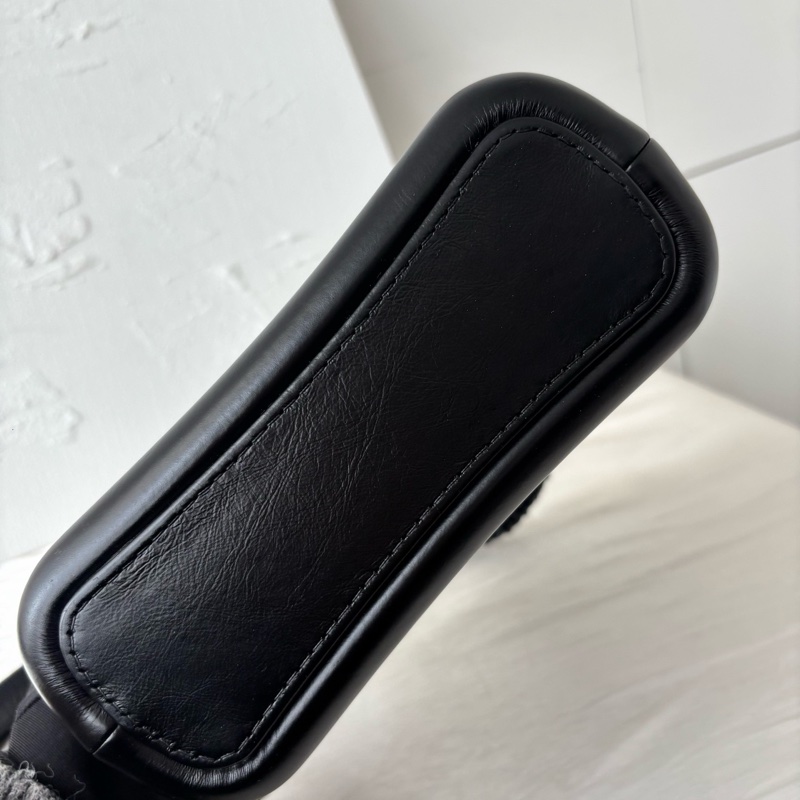 全新全配🈶購證❤️ 香奈兒 #soblack #全黑 #流浪包 #小號-8