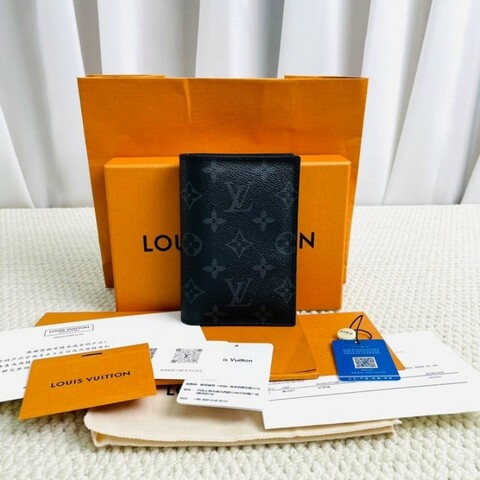 路易威登/Louis Vuitton 黑花對折護照夾/錢包 芯片款 男女通用款多卡位