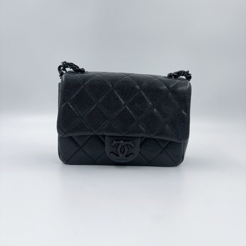 CHANEL黑色荔枝皮黑釦黑鍊季節款方胖/AS1784(非常稀有!)-4