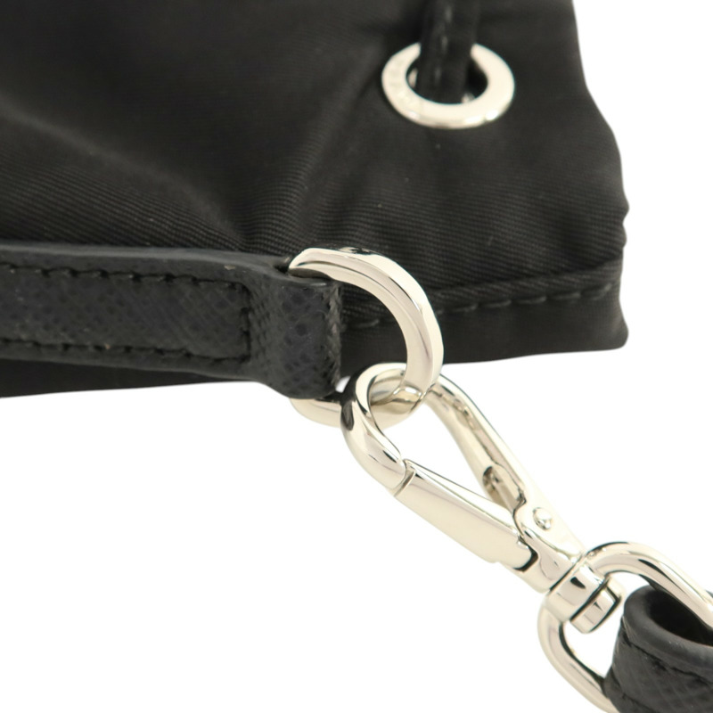 PRADA 尼龍Re-Nylon Drawstring銀扣手拿包-8
