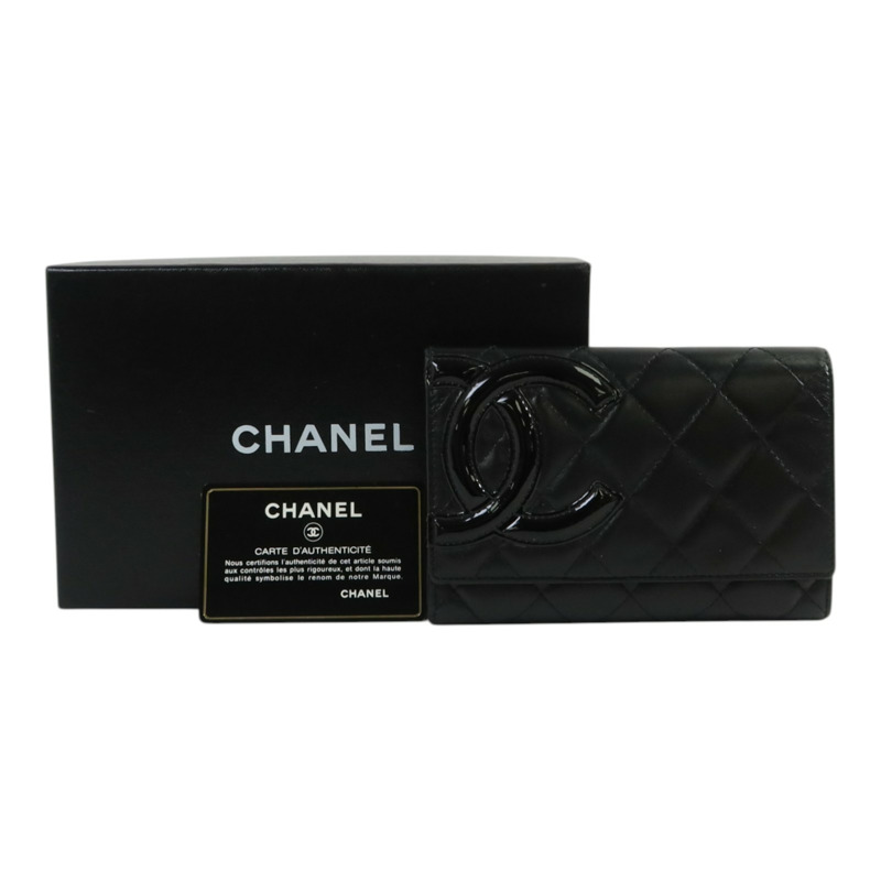 CHANEL 牛皮皮革Cambon Compact Wallet銀扣錢包-9