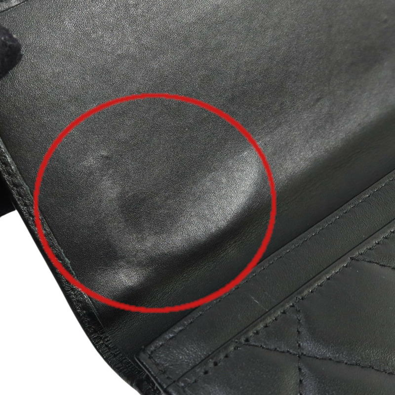 CHANEL 牛皮皮革Cambon Compact Wallet銀扣錢包-17