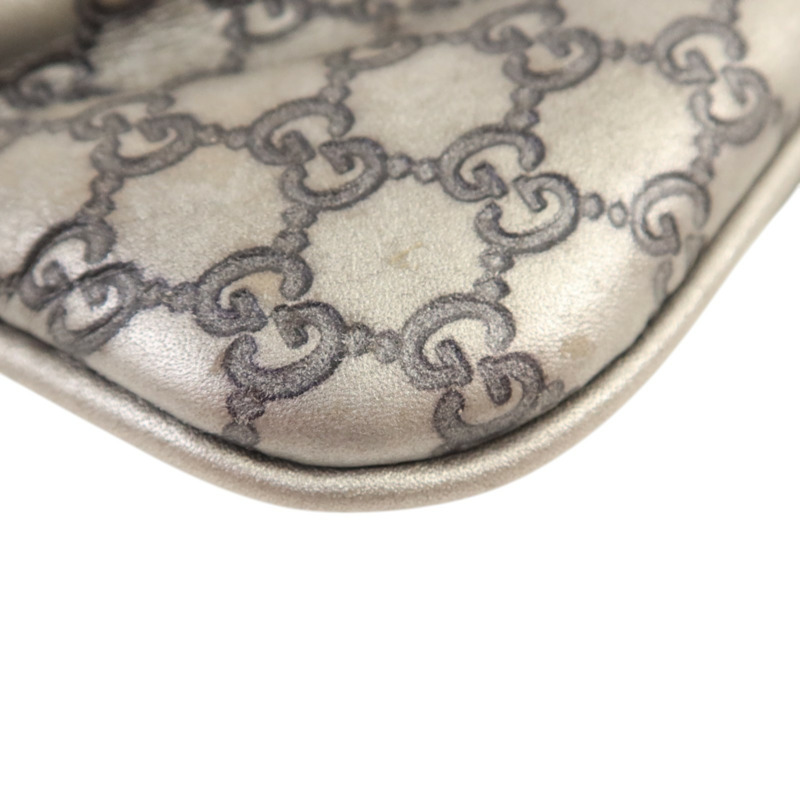 GUCCI 牛皮皮革Pouch金扣手拿包-9