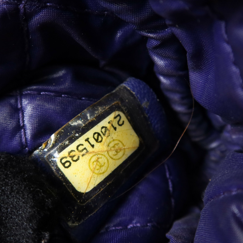 CHANEL 羊皮皮革Mini Zipped Pouch銀扣手拿包-5