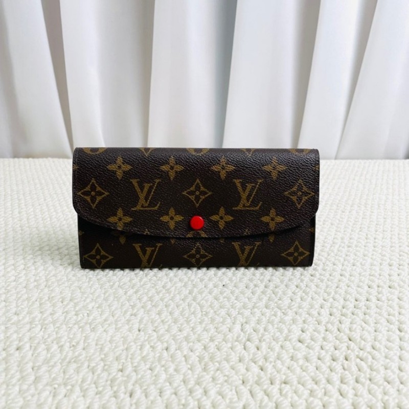 LV 路易威登 經典老花長款翻蓋紅豆豆錢包 內裡豐富 實用性強-5