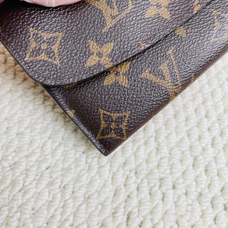 LV 路易威登 經典老花長款翻蓋紅豆豆錢包 內裡豐富 實用性強-9