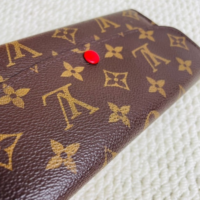 LV 路易威登 經典老花長款翻蓋紅豆豆錢包 內裡豐富 實用性強-14