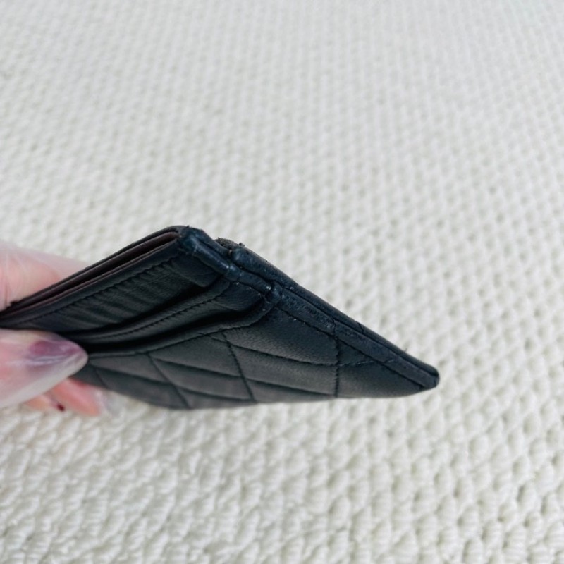 Chanel 香奈兒 25開 黑色小羊皮卡包 經典菱格紋 日常通勤出門都很實用-12