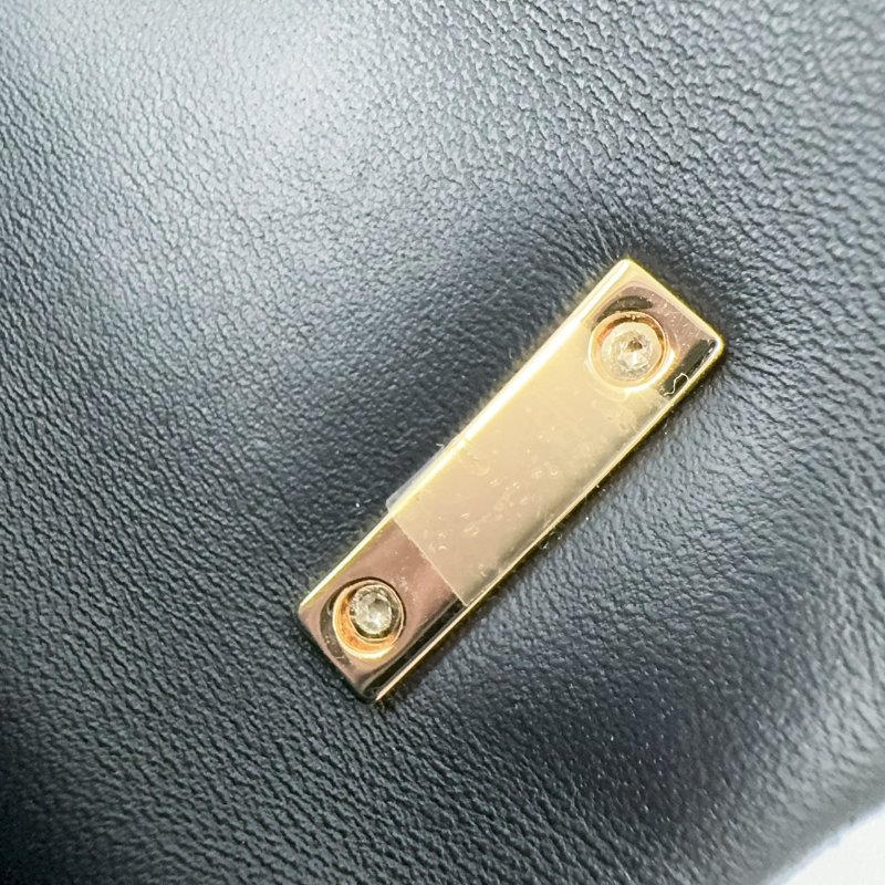 BURBERRY黑金羊皮絎縫Lola鏈條肩側背包8023117-14