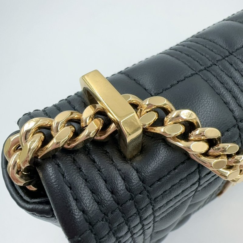 BURBERRY黑金羊皮絎縫Lola鏈條肩側背包8023117-22