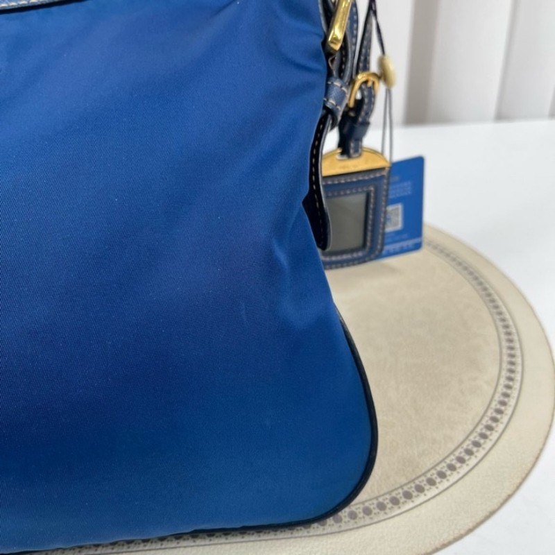 PRADA普拉達 藍金hobo單肩斜挎包 百搭實用款 上身很時髦 內裡乾淨 特別輕便好背 經典又耐看-13