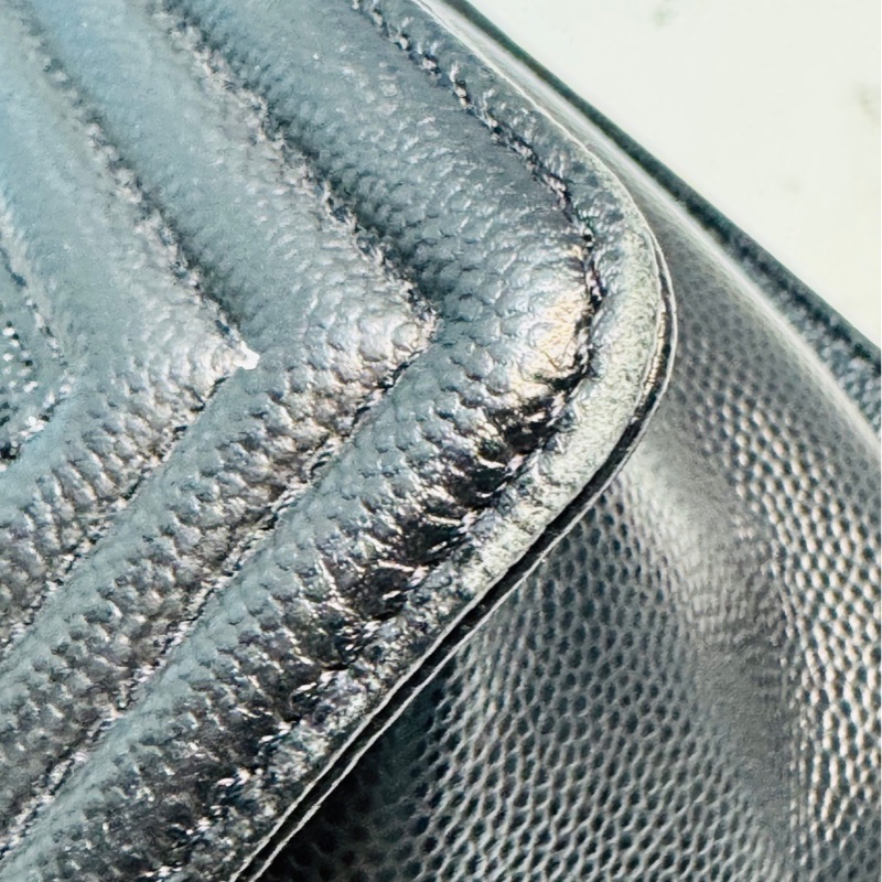 Boy Chanel 黑金 28cm 粒紋小牛皮-25