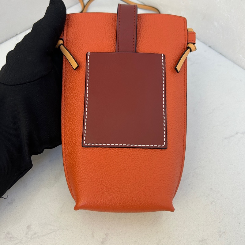 LOEWE羅意威單肩拼色手機包 8*17cm 無附件-1