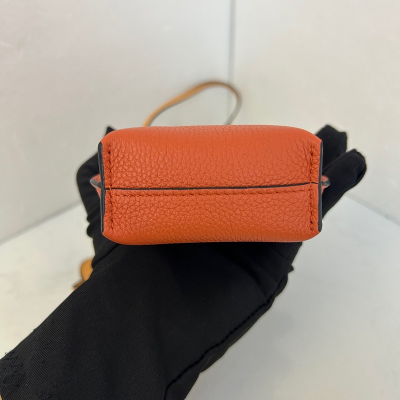 LOEWE羅意威單肩拼色手機包 8*17cm 無附件-3