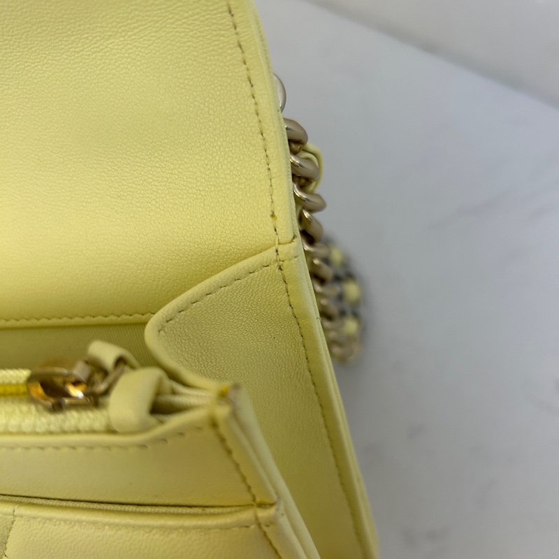 Chanel 香奈兒19bag woc 小雞黃銀扣鏈條包 芯片款 無附件-8