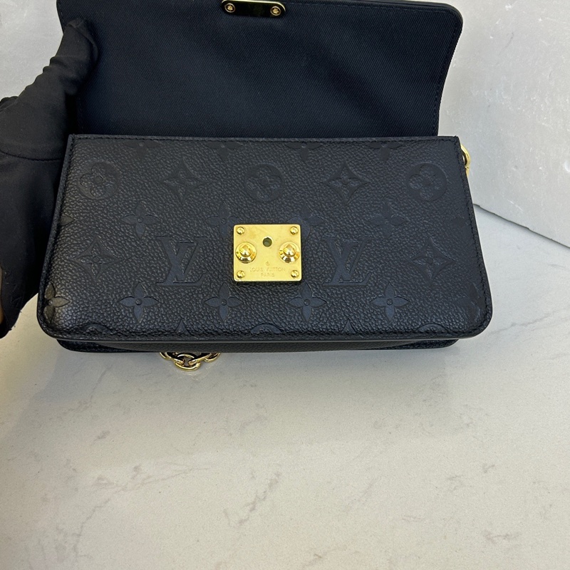  Lv路易威登牛皮小郵差鏈條包 芯片款 21cm 附件：塵袋-4