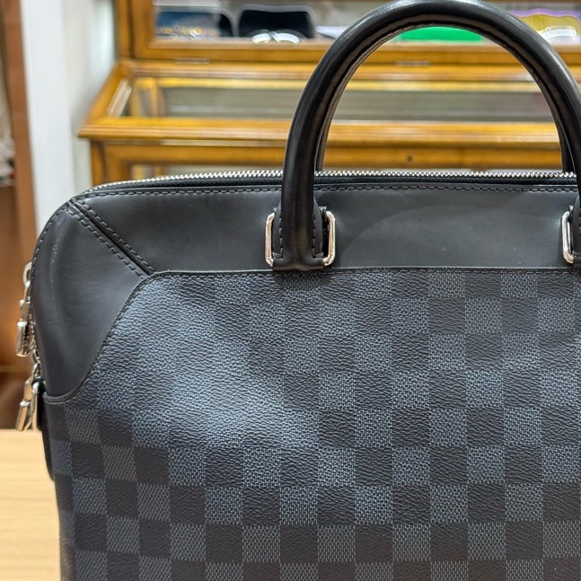 LV/路易威登黑棋盤格男士手提公文包,可手提可斜挎休閒商務多用包,一隻帥氣十足公文包~18年~尺寸約:36x27.5x6cm(缺失肩帶)-6