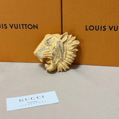 🐯超級好看 Gucci 古馳 虎頭胸針 別針