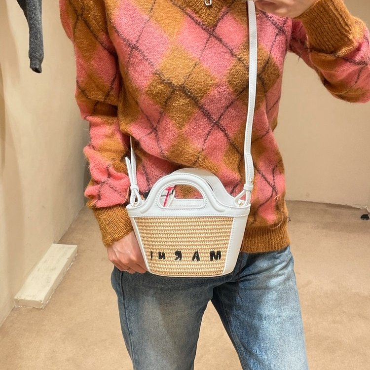 🎊新品特賣🎁Marni Micro Tropicalia 皮革和拉菲草編織包 白色/付長肩帶-4