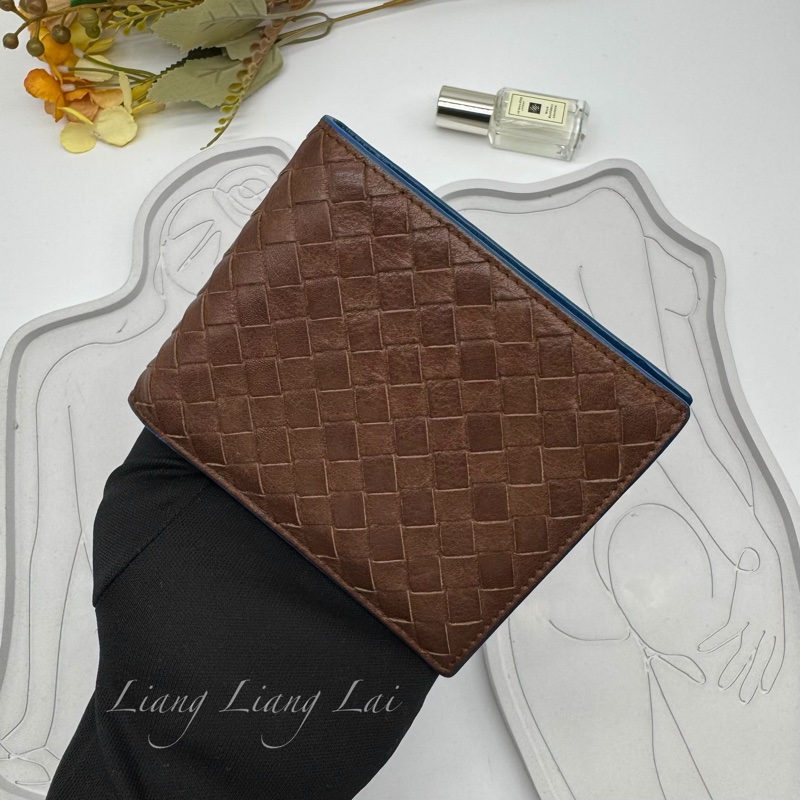 BOTTEGA VENETA BV經典編織小羊皮咖啡色撞色短夾-13