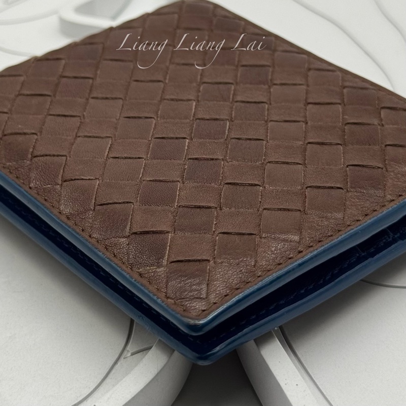BOTTEGA VENETA BV經典編織小羊皮咖啡色撞色短夾-21