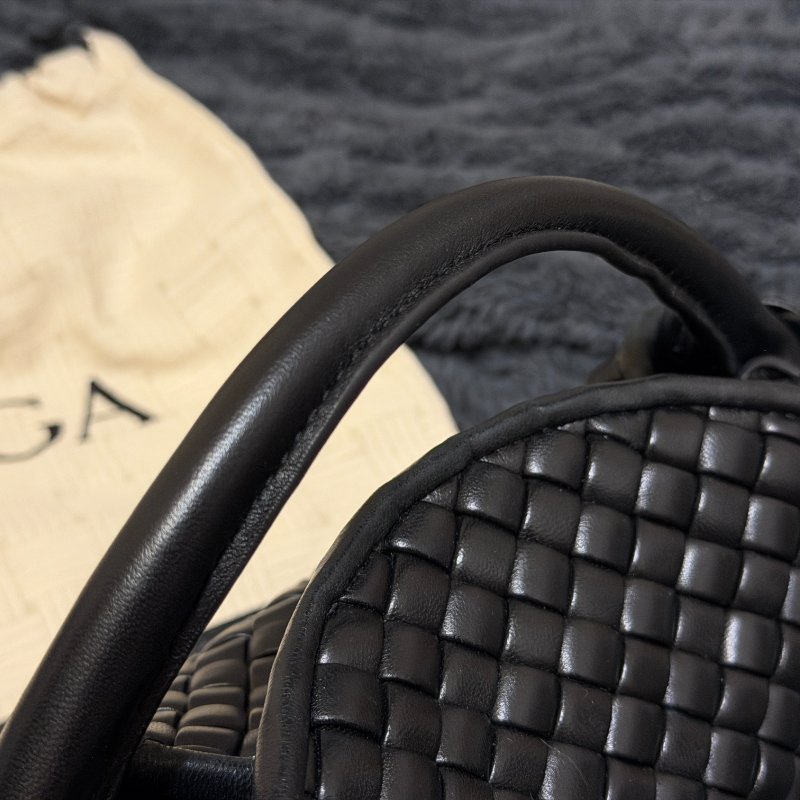 Bottega Veneta MINI COBBLE / 2025 台灣高雄專櫃自購-2