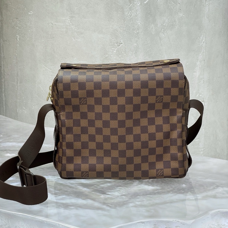 98新LV路易威登經典棕色棋盤格豆腐包,無配件 尺寸:28x24x14cm-1