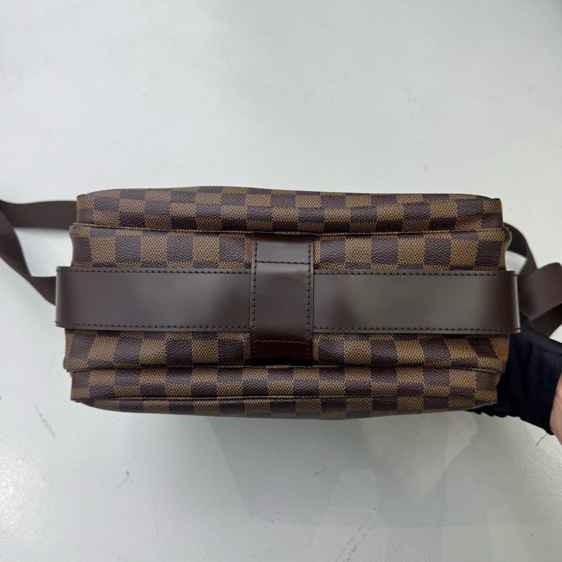 98新LV路易威登經典棕色棋盤格豆腐包,無配件 尺寸:28x24x14cm-3