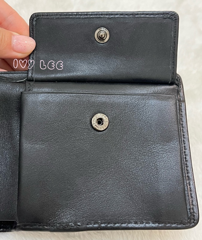 BURBERRY 經典黑灰格紋 翻蓋短夾 零錢袋 5卡層 正品 二手精品-23
