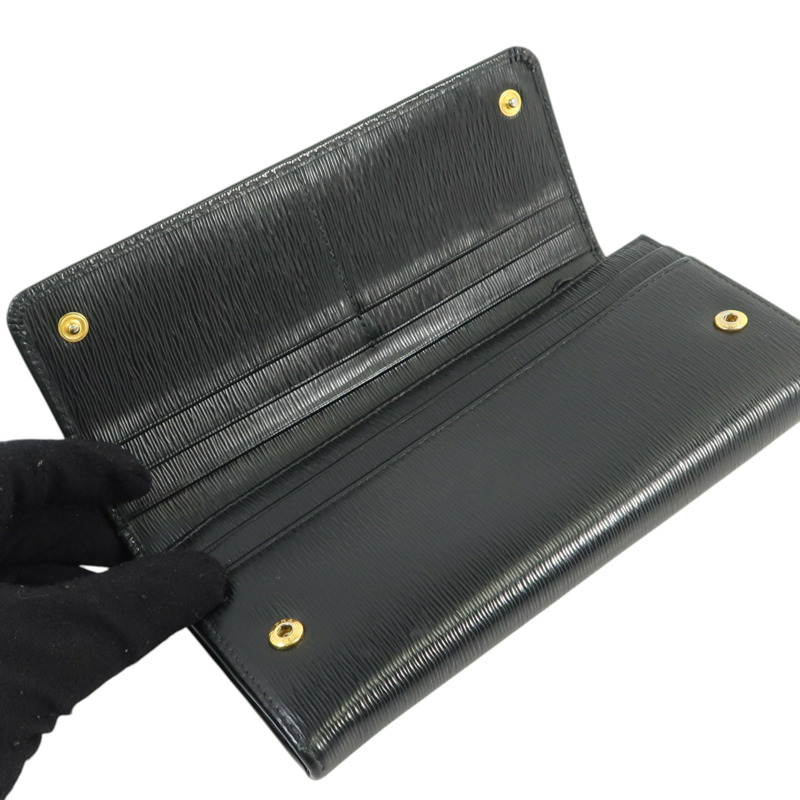 PRADA 牛皮皮革Long Wallet金扣長錢包-9