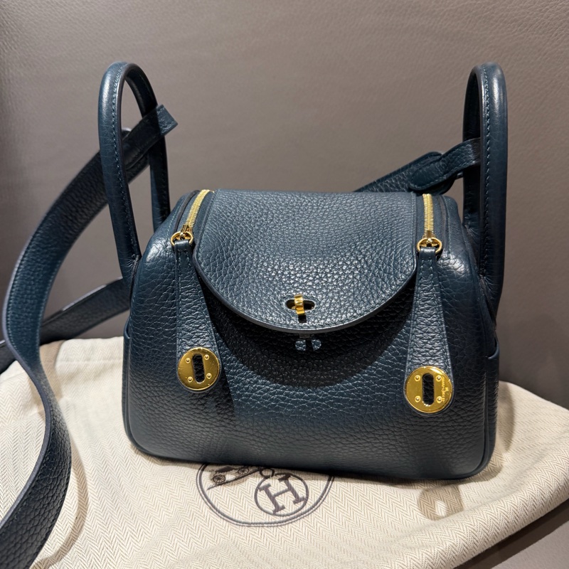 Hermes mini Lindy 一代 松柏綠金釦-0