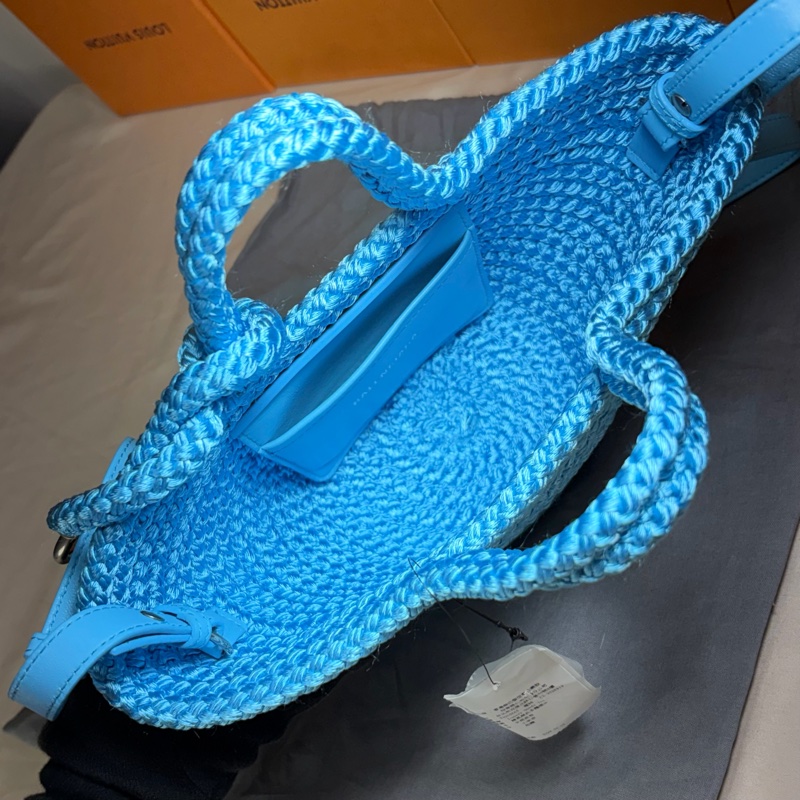 ‼️全台最甜 全新未使用 巴黎世家 Balenciaga 寶寶藍 針織草編造型籃子包 手提包 肩背/斜背包-6