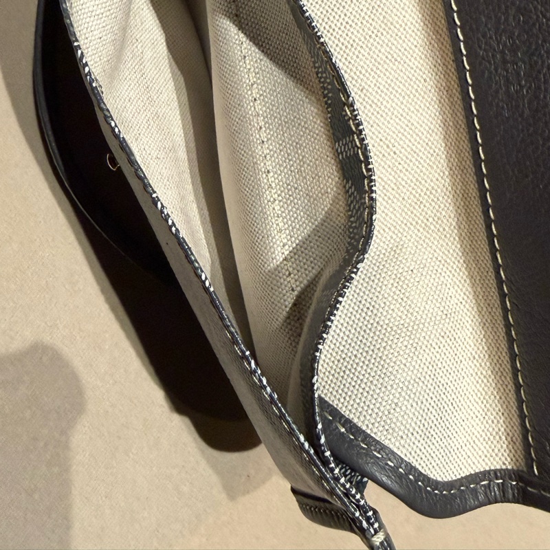 Goyard 灰色pm-2