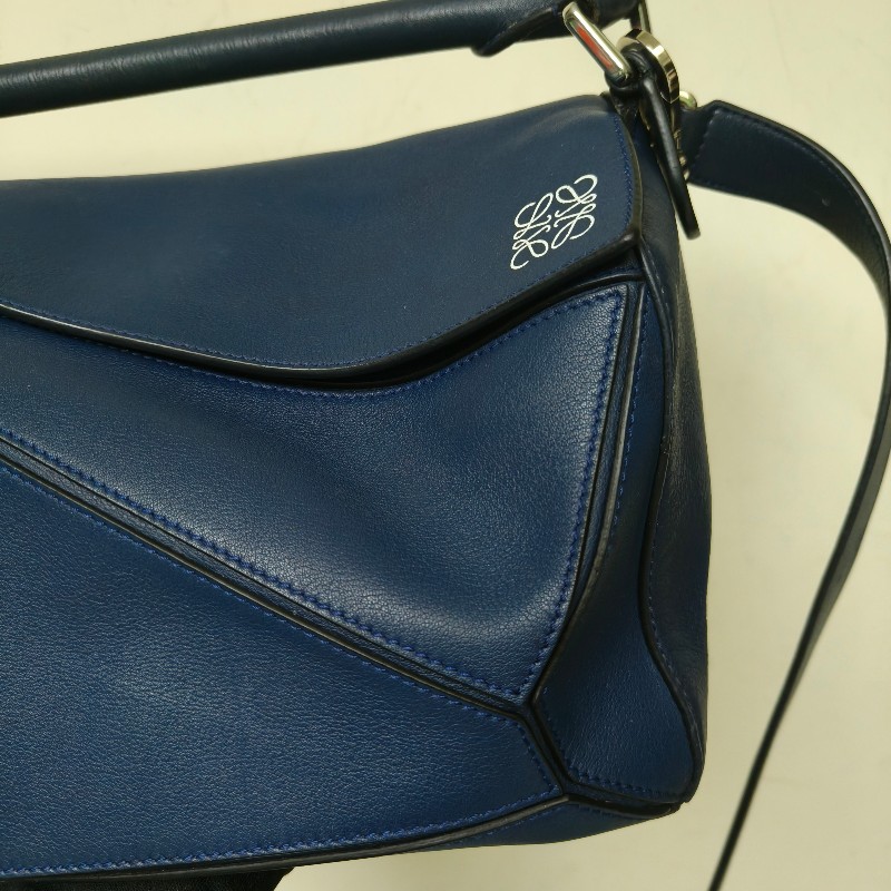 【8成新】㊣✨ LOEWE ✨羅威 （附防塵袋）Puzzle 拼圖 中號 藍紫色  小牛皮 肩背包 斜背包/二手包/二手精品🌳二手樹屋🌳-18