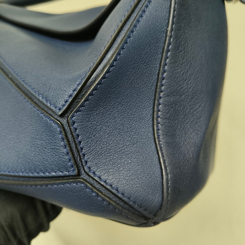 【8成新】㊣✨ LOEWE ✨羅威 （附防塵袋）Puzzle 拼圖 中號 藍紫色  小牛皮 肩背包 斜背包/二手包/二手精品🌳二手樹屋🌳-22