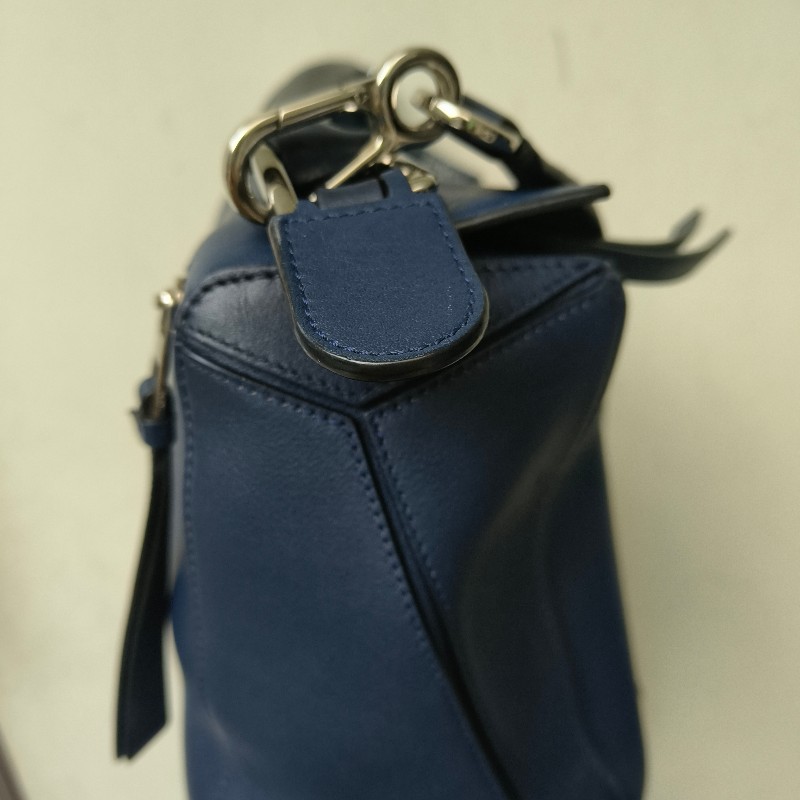 【8成新】㊣✨ LOEWE ✨羅威 （附防塵袋）Puzzle 拼圖 中號 藍紫色  小牛皮 肩背包 斜背包/二手包/二手精品🌳二手樹屋🌳-39