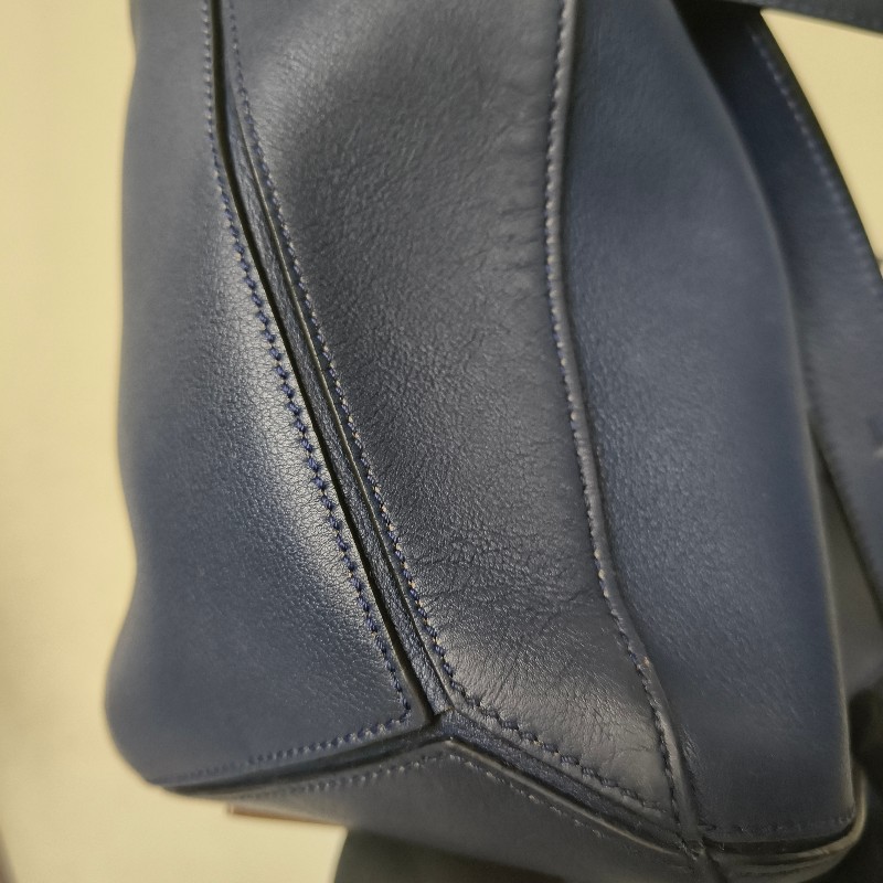 【8成新】㊣✨ LOEWE ✨羅威 （附防塵袋）Puzzle 拼圖 中號 藍紫色  小牛皮 肩背包 斜背包/二手包/二手精品🌳二手樹屋🌳-41