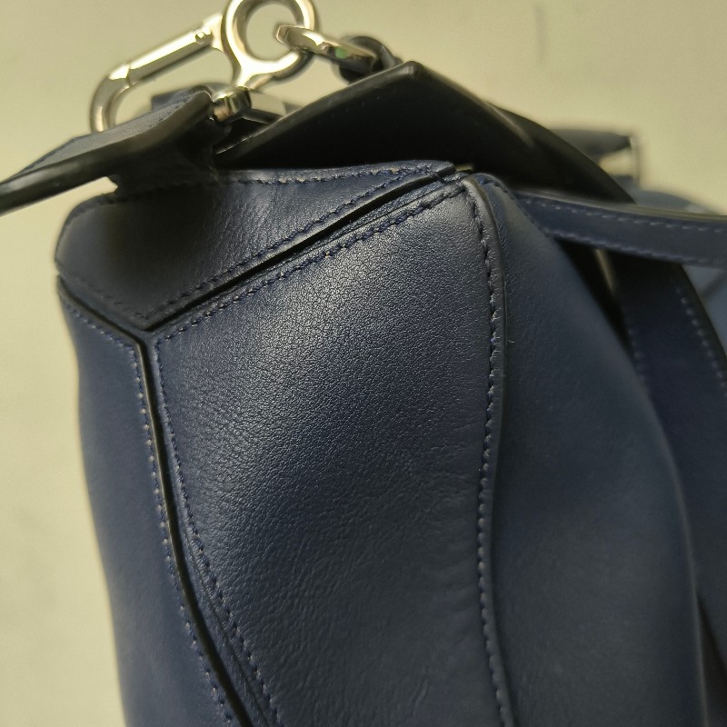 【8成新】㊣✨ LOEWE ✨羅威 （附防塵袋）Puzzle 拼圖 中號 藍紫色  小牛皮 肩背包 斜背包/二手包/二手精品🌳二手樹屋🌳-42