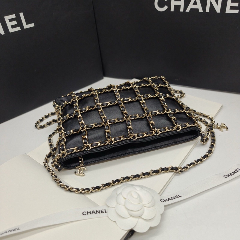 Chanel香奈兒 鳥籠系列橫版黑金 皮穿鏈網格鏈條包 ，黑金鍊條橫版單肩包。稀有限量秀款，可以斜挎-4