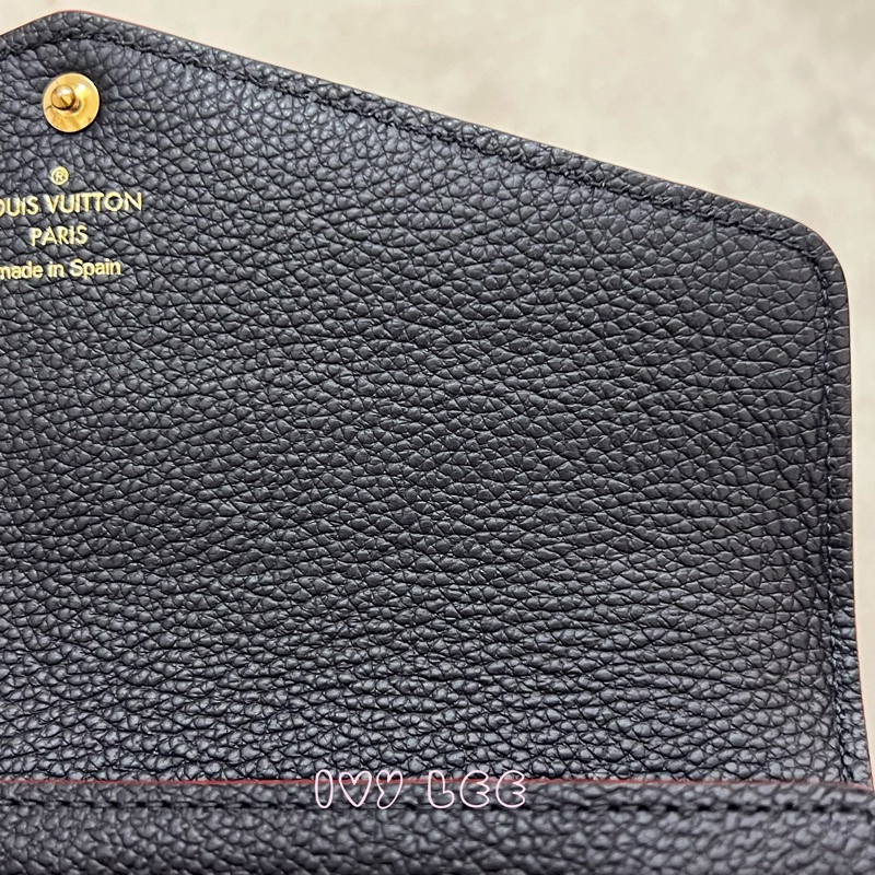 LOUIS VUITTON M62125 Sarah經典花紋牛皮壓紋扣式長夾(海軍藍) 正品 二手精品-24