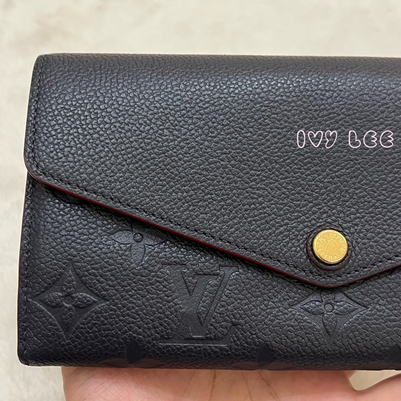LOUIS VUITTON M62125 Sarah經典花紋牛皮壓紋扣式長夾(海軍藍) 正品 二手精品-31