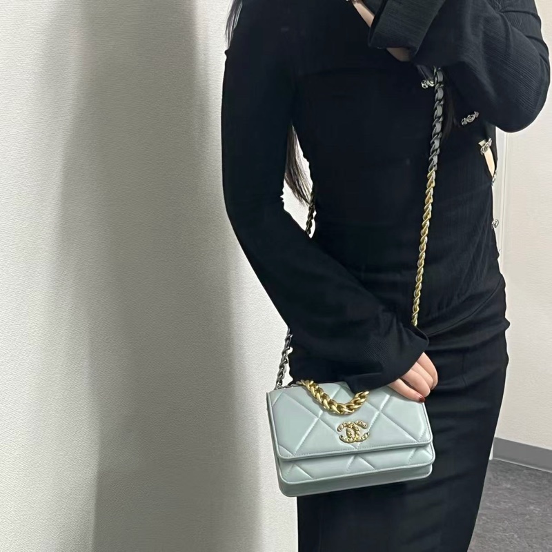 「JL精品代購」香奈兒霧藍19bag woc-2