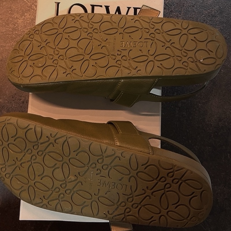 LOEWE Anagram Ease Mule 小牛皮穆勒鞋 橄欖綠 男44-8