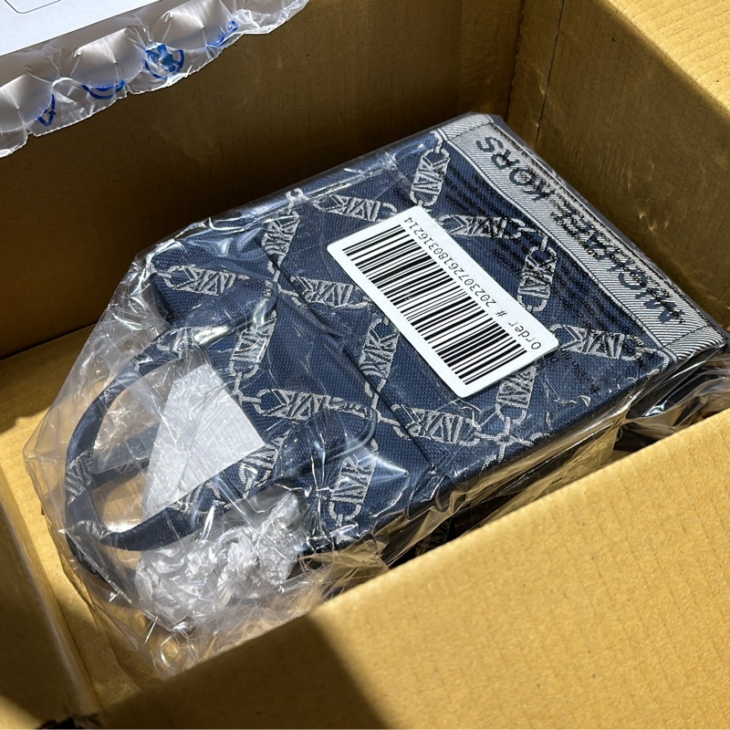 Michael Kors Gigi 迷你托特-4