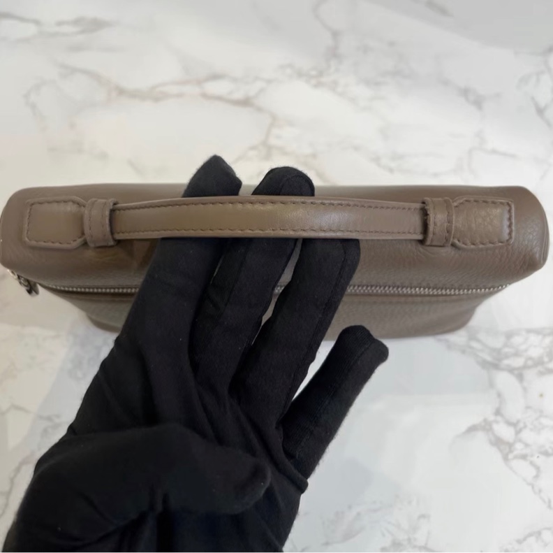 【97新 ✨ 全網最低價！】Loro Piana LP19飯盒包 大象灰羊皮 手提包 單肩包 斜挎包（下單前先詢問庫存❗️）-6