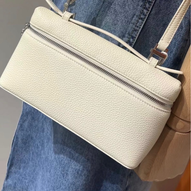 【96新 ✨ 全網最低價!】Loro Piana Extra Bag L19 飯盒包 奶白色 銀扣 手提包 單肩包 斜挎包(下單前先詢問庫存❗️)-2