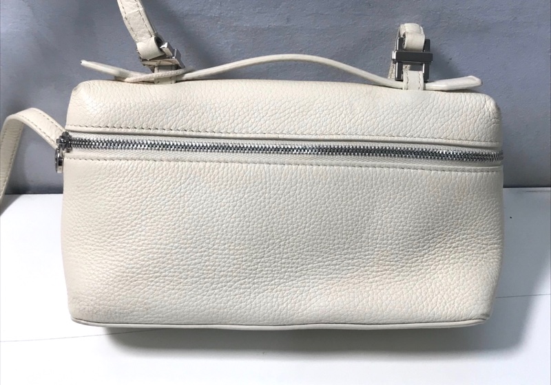 【96新 ✨ 全網最低價!】Loro Piana Extra Bag L19 飯盒包 奶白色 銀扣 手提包 單肩包 斜挎包(下單前先詢問庫存❗️)-3