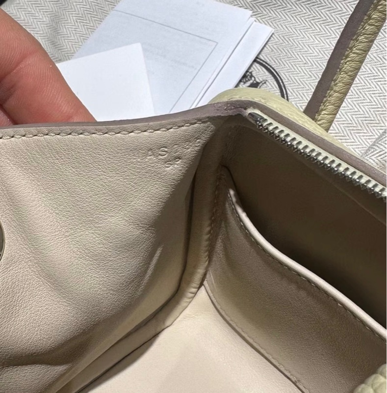 有購證✨ Hermes 愛馬仕 minilindy 二代 i8 米爾頓黃 tc皮 銀扣 w刻-6