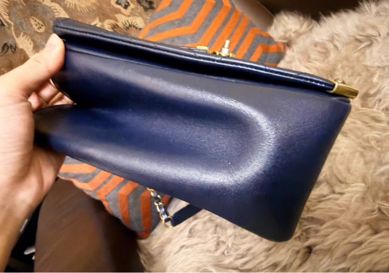 【97新 ✨ 全網最低價！】 中古 CHANEL香奈兒 深藍 金扣托特包 單肩腋下包（下單前先詢問庫存❗️）-7